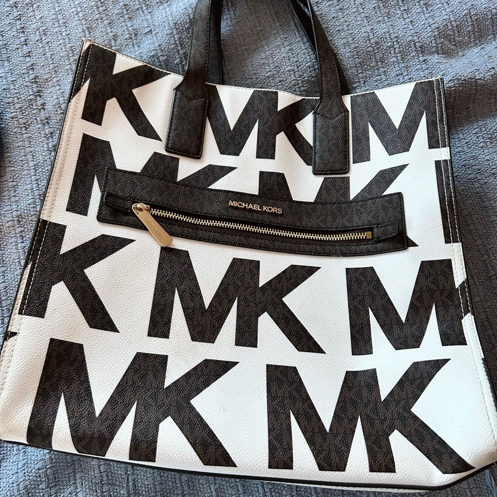 Michael Kors Black and White Tote Bag